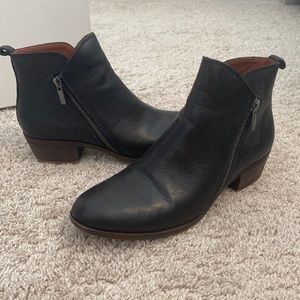 Lucky Brand black booties